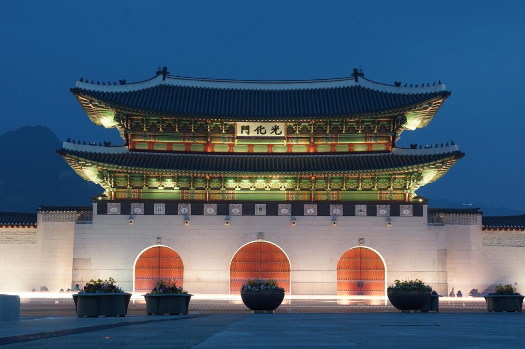 A beautiful photo of Seoul during cherry blossom season, perfect for your next Travel Korea budget trip.