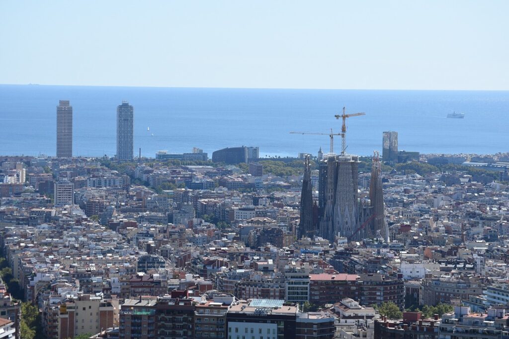 Light rain in Eixample, typical of the weather in Barcelona in November